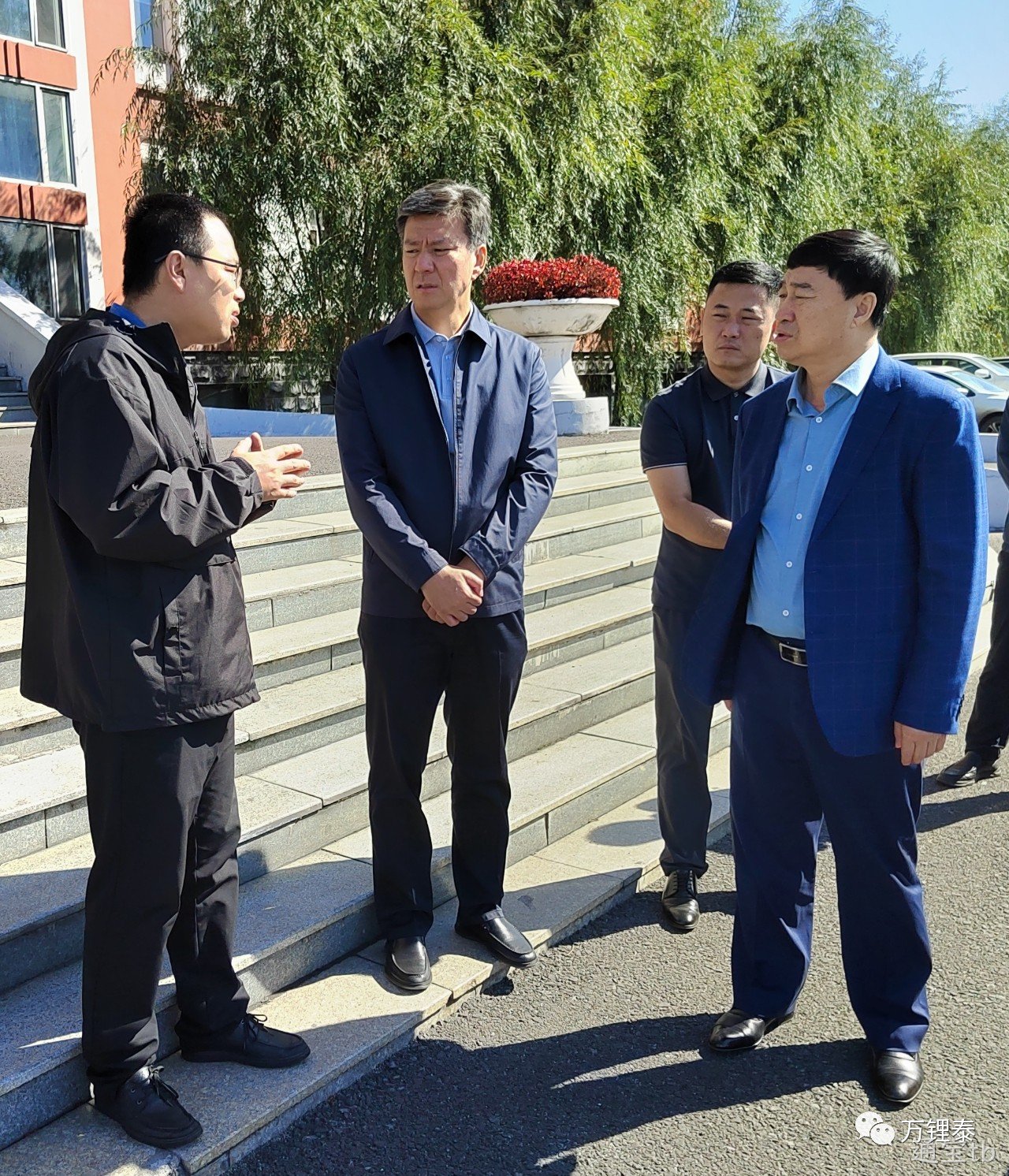 市委副书记王献宇莅临通宝tb调研(图3)